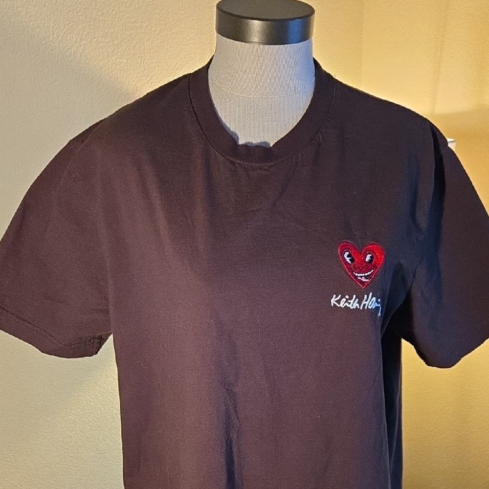 Brown Keirh‎ Haring Tee With Heart Embroidered